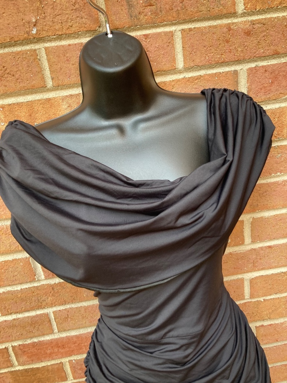 One-Shoulder Ruched Bodycon Dress - Large - Picture 15 of 16